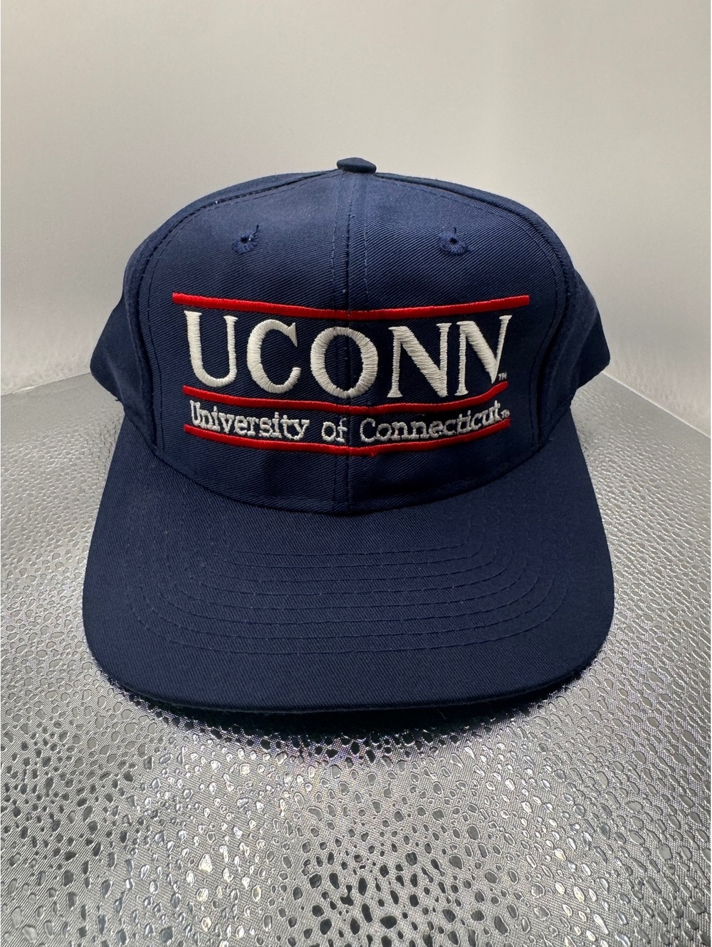 Vintage The Game, UConn Huskies split bar adjustable(0202)